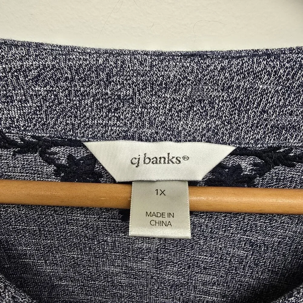 NEW CJ Banks Embroidered V-Neck Tunic Top Blouse Size 1X Marled Blue NWT